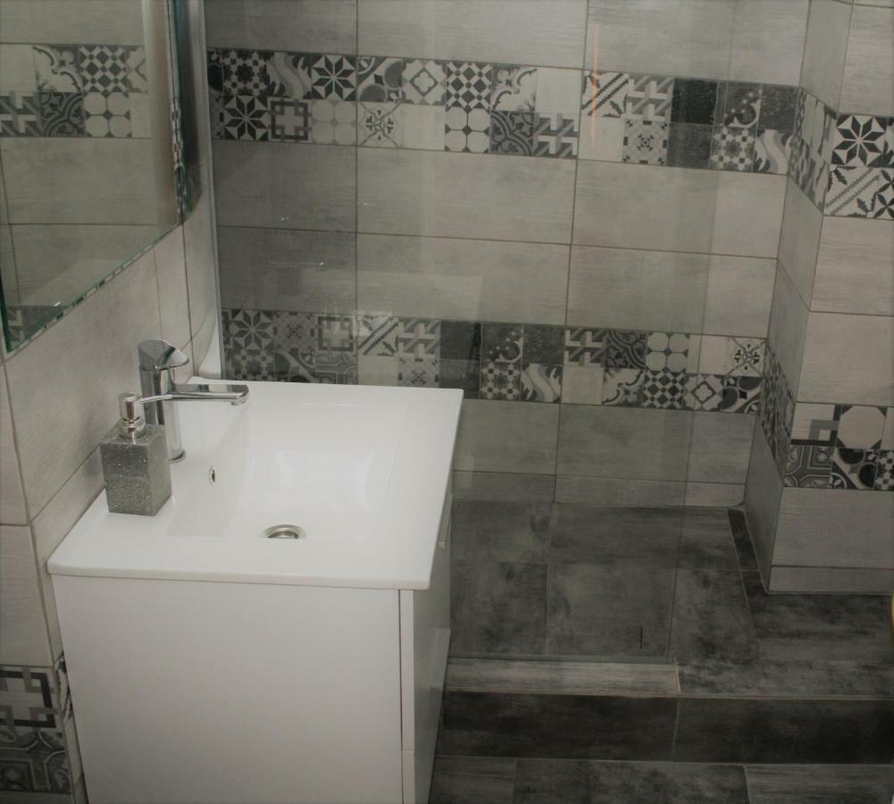 Apartamento Casa Peterfi Târgu-Mureş Exterior foto